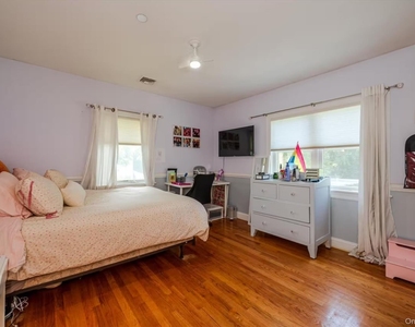 107 Puritan Drive - Photo Thumbnail 29