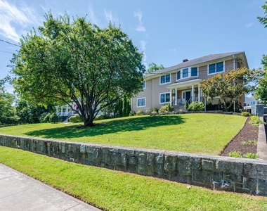 107 Puritan Drive - Photo Thumbnail 1