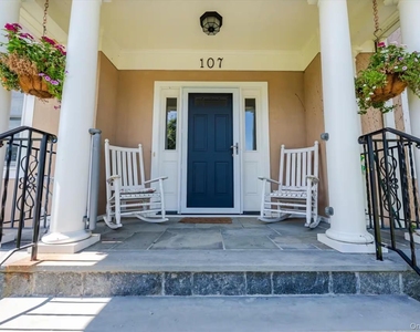 107 Puritan Drive - Photo Thumbnail 2