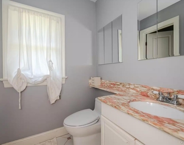 107 Puritan Drive - Photo Thumbnail 30