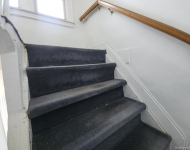 213-15 33rd Road - Photo Thumbnail 11