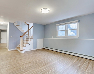 6 Hemlock Lane - Photo Thumbnail 28