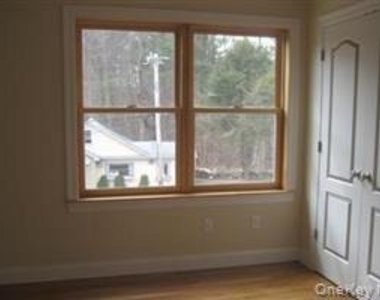 714 Saw Mill River Road - Photo Thumbnail 10