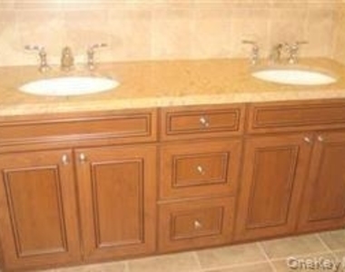 714 Saw Mill River Road - Photo Thumbnail 13