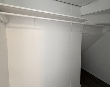 26 Kinloch Avenue - Photo Thumbnail 9