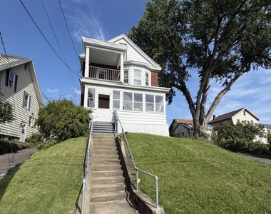 26 Kinloch Avenue - Photo Thumbnail 2