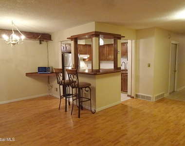 4007 Chaucer Place - Photo Thumbnail 12