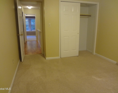 4007 Chaucer Place - Photo Thumbnail 25