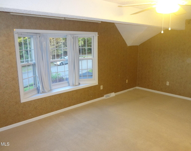4007 Chaucer Place - Photo Thumbnail 35