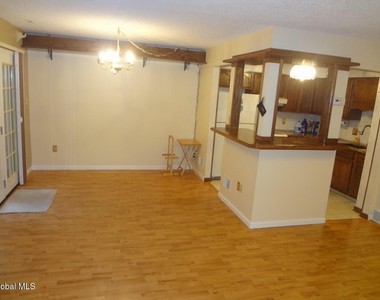 4007 Chaucer Place - Photo Thumbnail 11