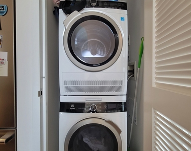2 21 Malt Dr - Photo Thumbnail 3