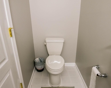 122 Morgan Way - Photo Thumbnail 12