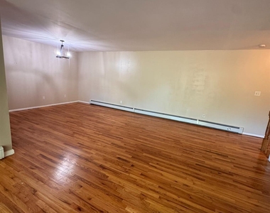50 Deanna Drive - Photo Thumbnail 8