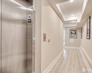 21 Station Place - Photo Thumbnail 8