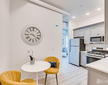 21 Station Place - Photo Thumbnail 16