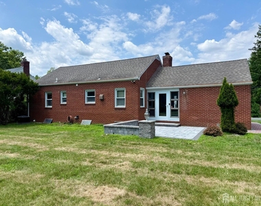 19 South Drive - Photo Thumbnail 30