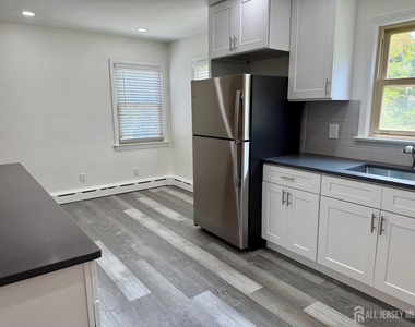 19 South Drive - Photo Thumbnail 10