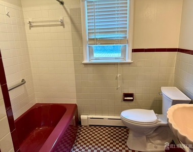 19 South Drive - Photo Thumbnail 18