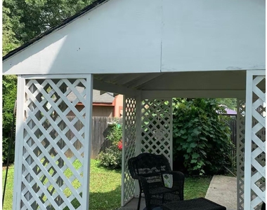 63 E Jefferson Boulevard - Photo Thumbnail 12