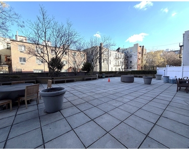 333 E 119th Street - Photo Thumbnail 5