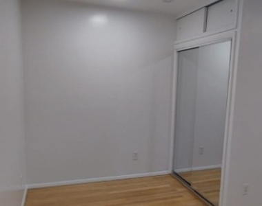 146 Sullivan Street - Photo Thumbnail 2