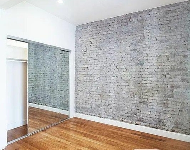 103 W 136th Street - Photo Thumbnail 2
