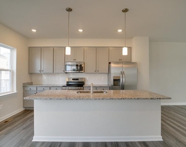 1350 Red Clover Lane - Photo Thumbnail 7