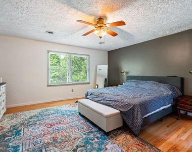 127 Pilgrim Cove - Photo Thumbnail 20