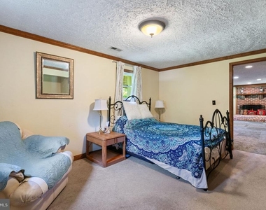 127 Pilgrim Cove - Photo Thumbnail 31