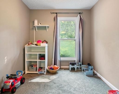 127 Pilgrim Cove - Photo Thumbnail 14
