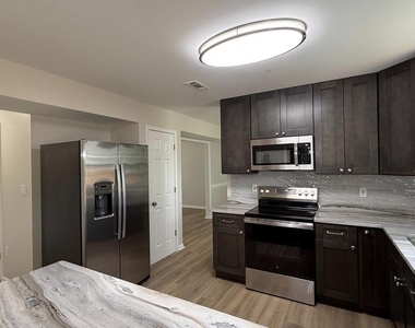 10100 Bellevue Court - Photo Thumbnail 1