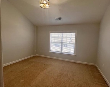 8234 Glade Bank Drive - Photo Thumbnail 9
