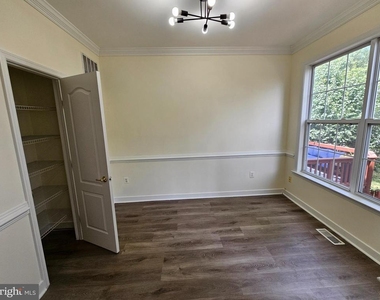 13036 Taxi Drive - Photo Thumbnail 10