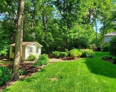 12546 Cavalier Drive - Photo Thumbnail 40