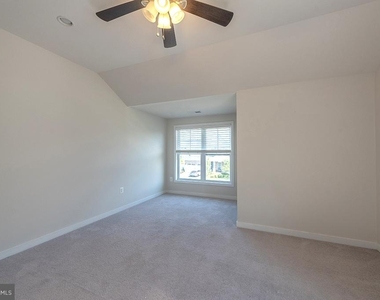 41313 Red Birch Drive - Photo Thumbnail 21