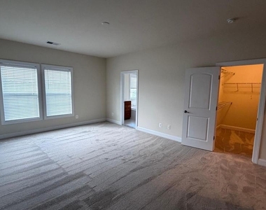 42755 Puller Terrace - Photo Thumbnail 20