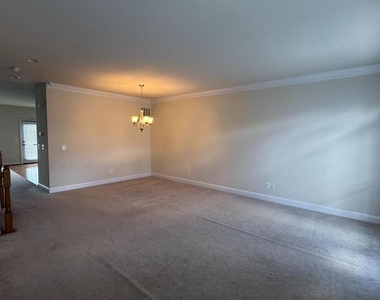 42755 Puller Terrace - Photo Thumbnail 9