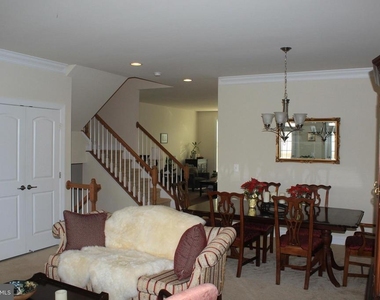 42755 Puller Terrace - Photo Thumbnail 8