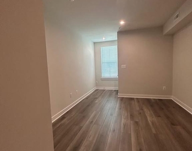 24161 Pissarro Drive - Photo Thumbnail 4