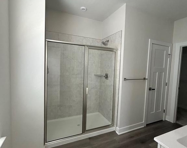 24161 Pissarro Drive - Photo Thumbnail 17