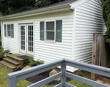 16 Fairview Street Nw - Photo Thumbnail 11