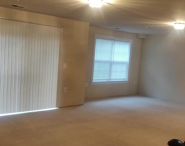 13563 Davinci Lane - Photo Thumbnail 5