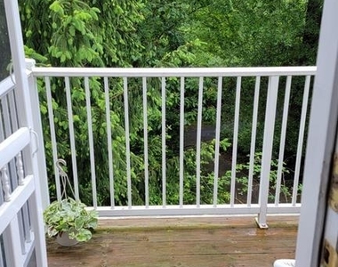 13520 Davinci Lane - Photo Thumbnail 6