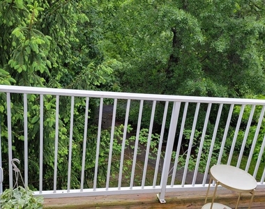 13520 Davinci Lane - Photo Thumbnail 9
