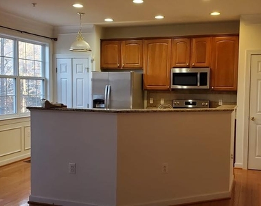 13520 Davinci Lane - Photo Thumbnail 2