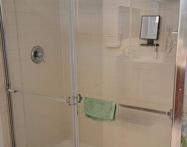 13520 Davinci Lane - Photo Thumbnail 8