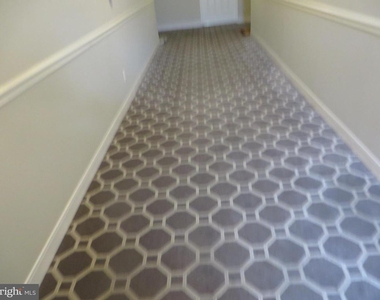 7513 Ashby Lane - Photo Thumbnail 29
