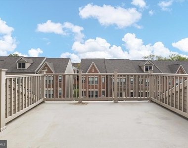3702 Ambrose Hills Road - Photo Thumbnail 32