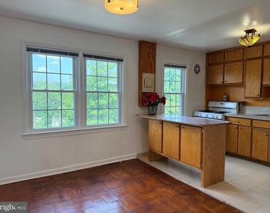 6514 Potomac Avenue - Photo Thumbnail 3