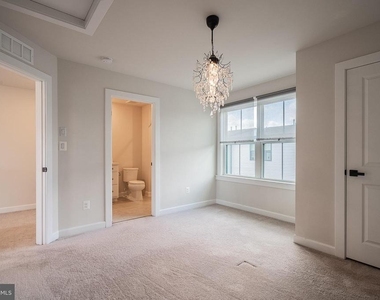 13001 Hattontown Square - Photo Thumbnail 41
